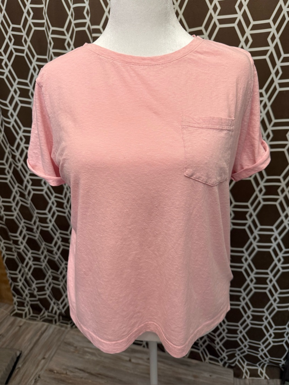 J.CREW T-Shirt Size Large Pink Solid Crew Neck Short Sleeve Pocket Lightweight